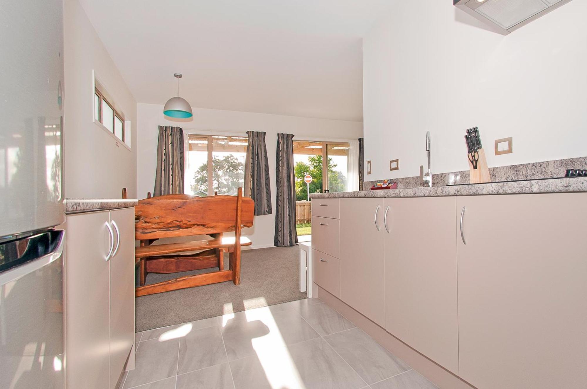The Olive Motel Coromandel Екстер'єр фото