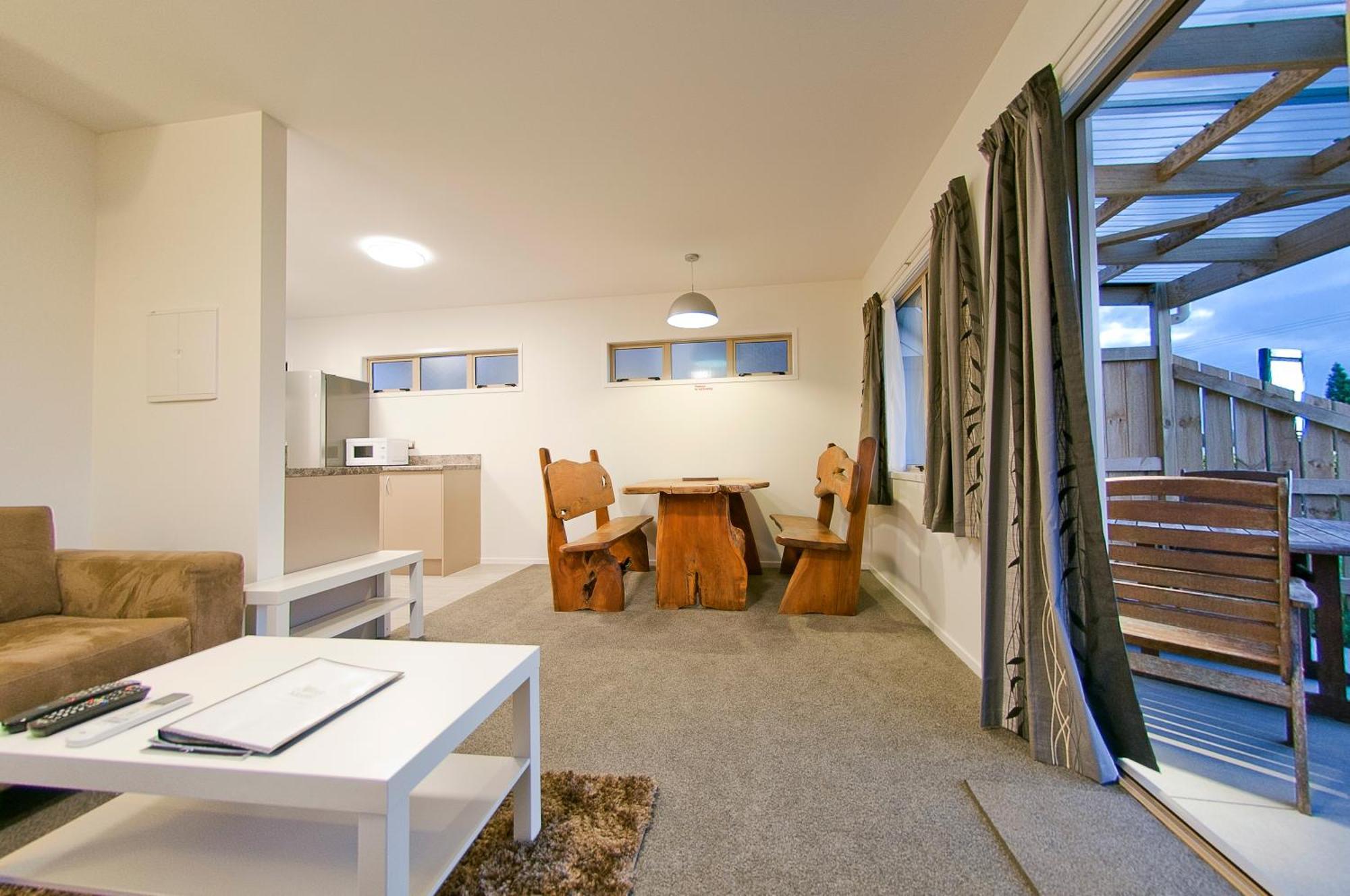 The Olive Motel Coromandel Екстер'єр фото