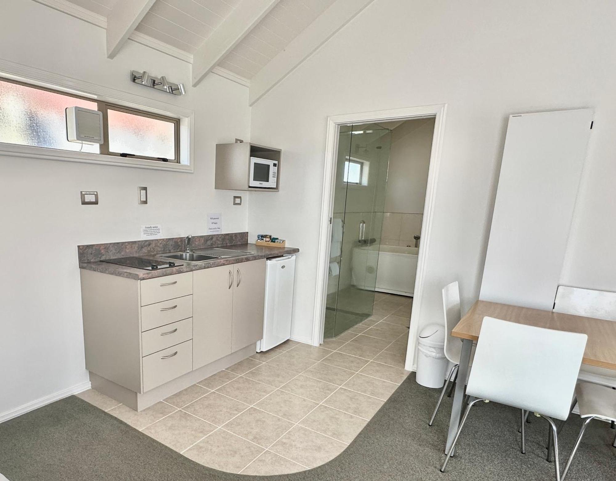 The Olive Motel Coromandel Екстер'єр фото