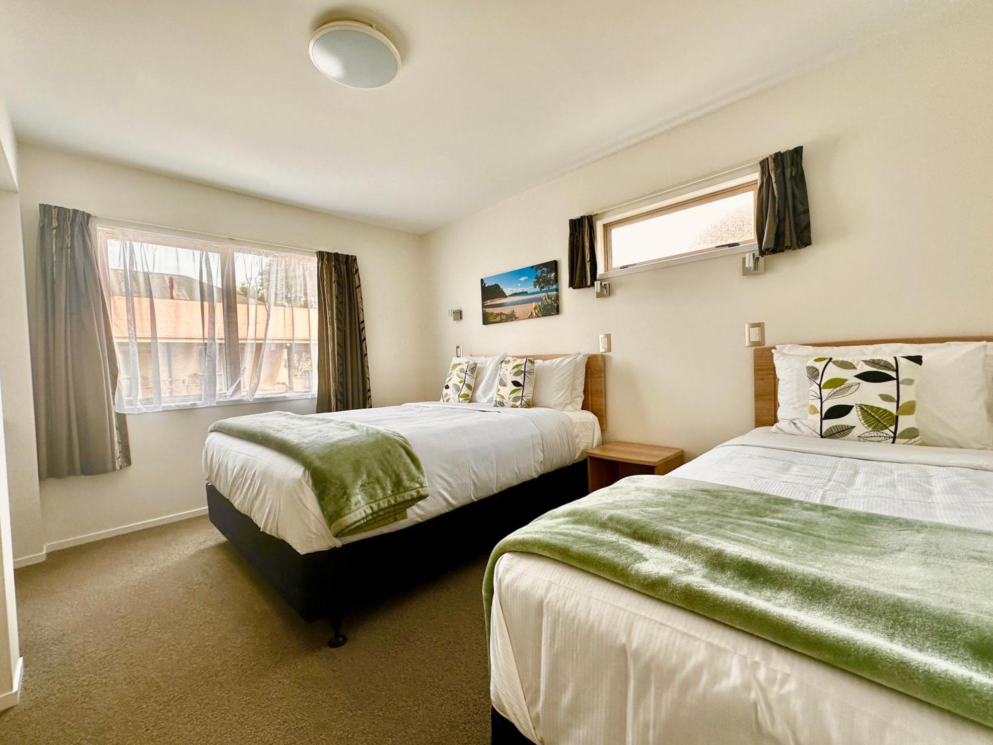 The Olive Motel Coromandel Екстер'єр фото