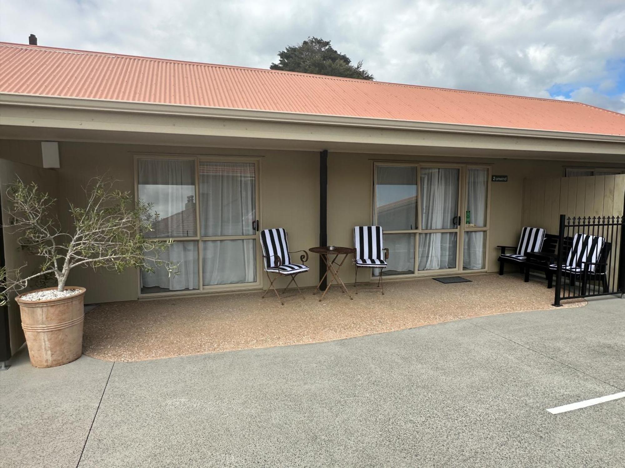 The Olive Motel Coromandel Екстер'єр фото