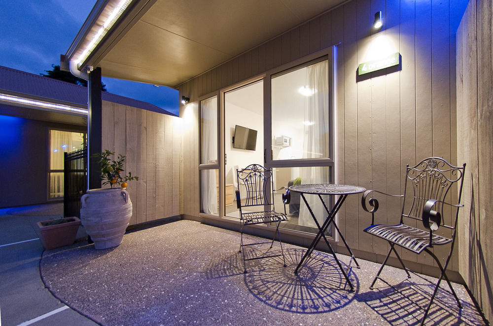 The Olive Motel Coromandel Екстер'єр фото